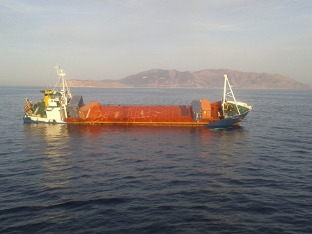 Marmara'da yan yatan Pasha adlı gemi kurtarıldı